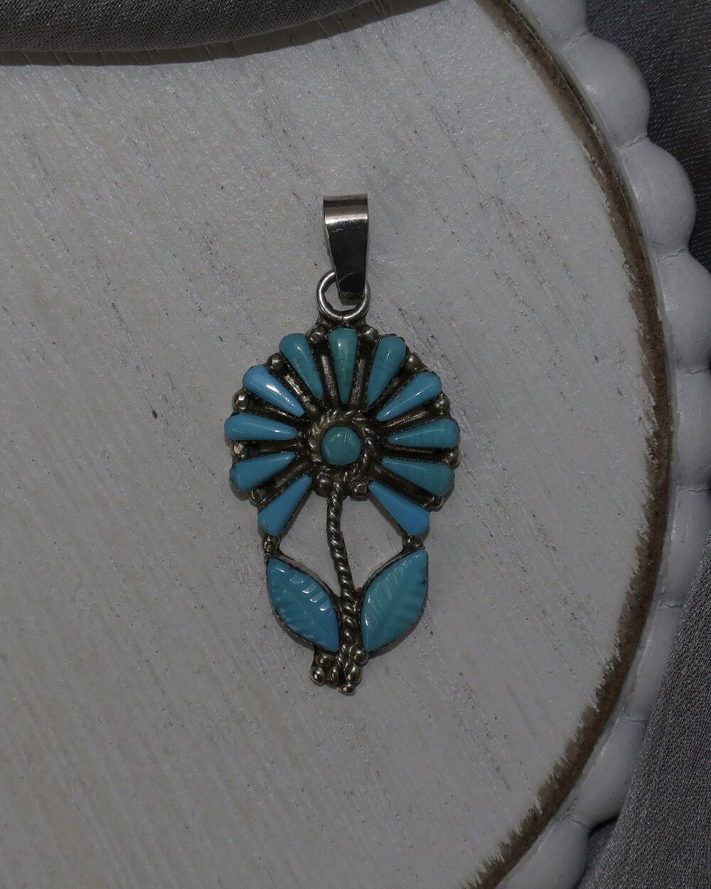 Vintage Sterling Vera Halusewa Zuni Sunflower Turquoise Pendant 3.3G /1.5in